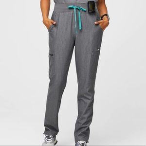 Figs Woman’s Scrubs